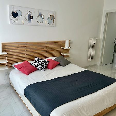 Urban Chic San Paolo Apartment Рим Екстериор снимка