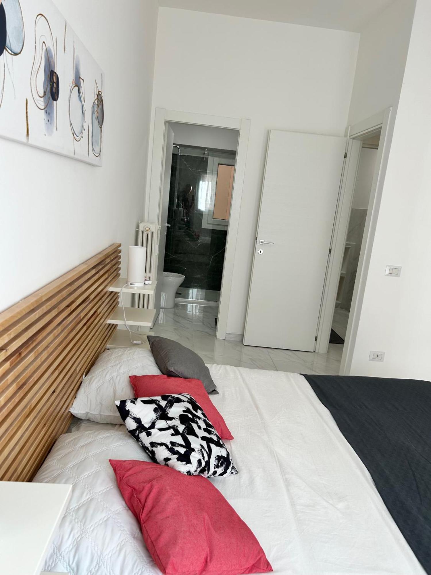 Urban Chic San Paolo Apartment Рим Екстериор снимка
